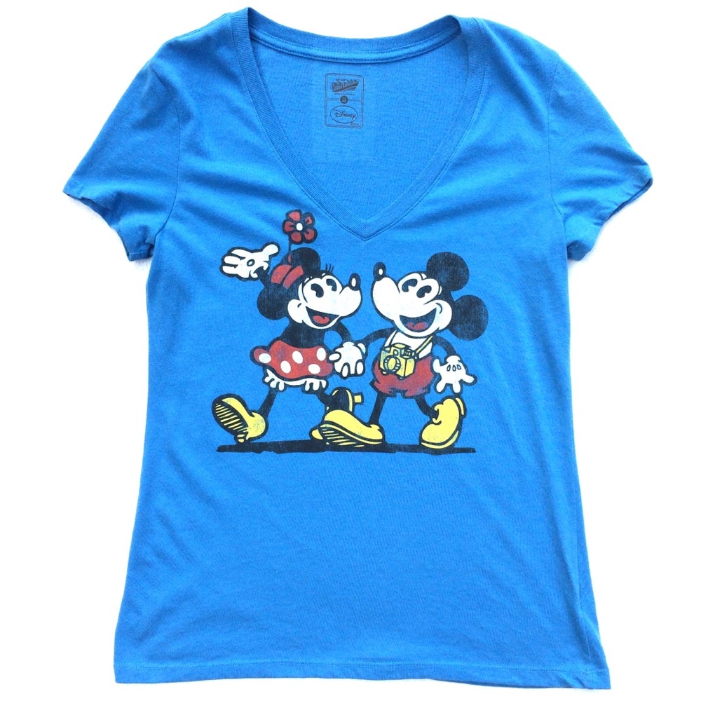 Disney collectible tee shirt Mickey & Minnie shirt